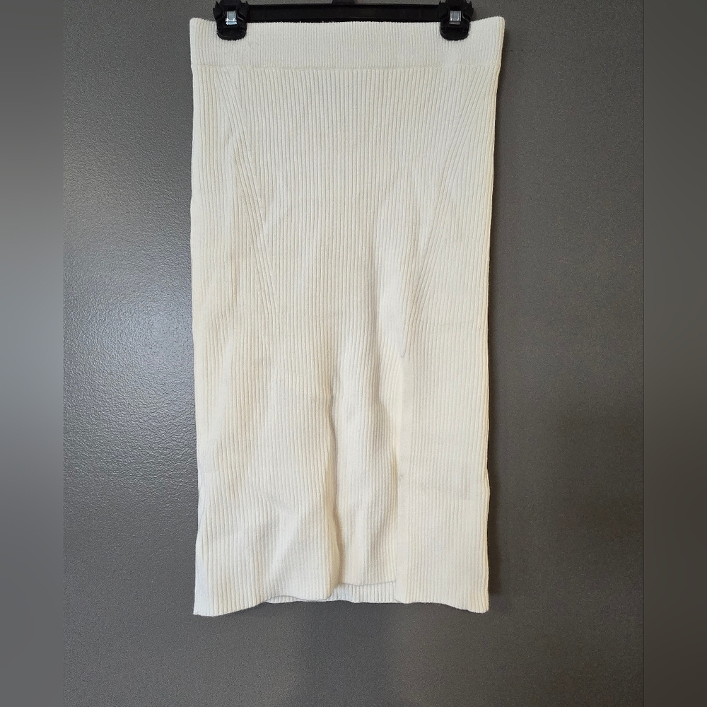 Abercrombie & Fitch Cream Pencil Skirt